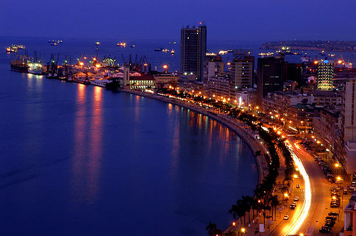 Luanda - Marginal ao cair da noite!